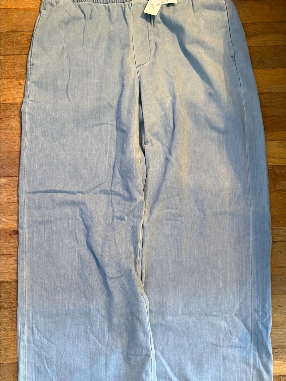 American Eagle Outfitters Light Blue Wide Leg Jeans, medium NWT